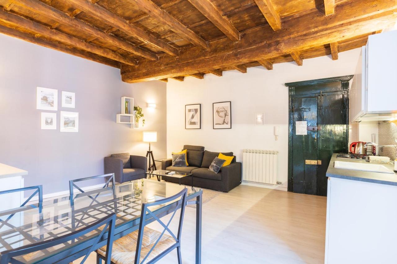 Milan Stay - Alzaia Naviglio Grande Bagian luar foto