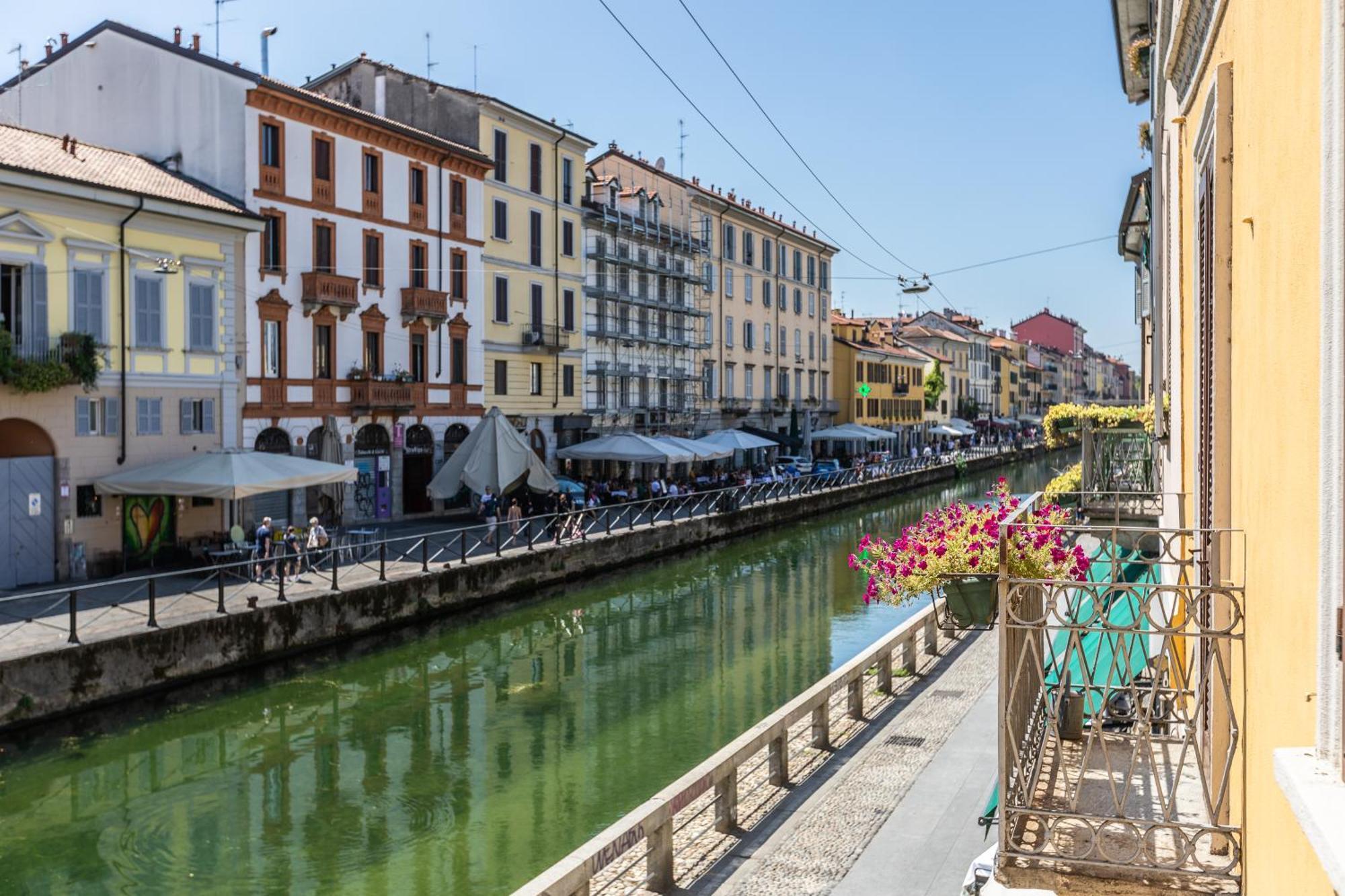 Milan Stay - Alzaia Naviglio Grande Ruang foto