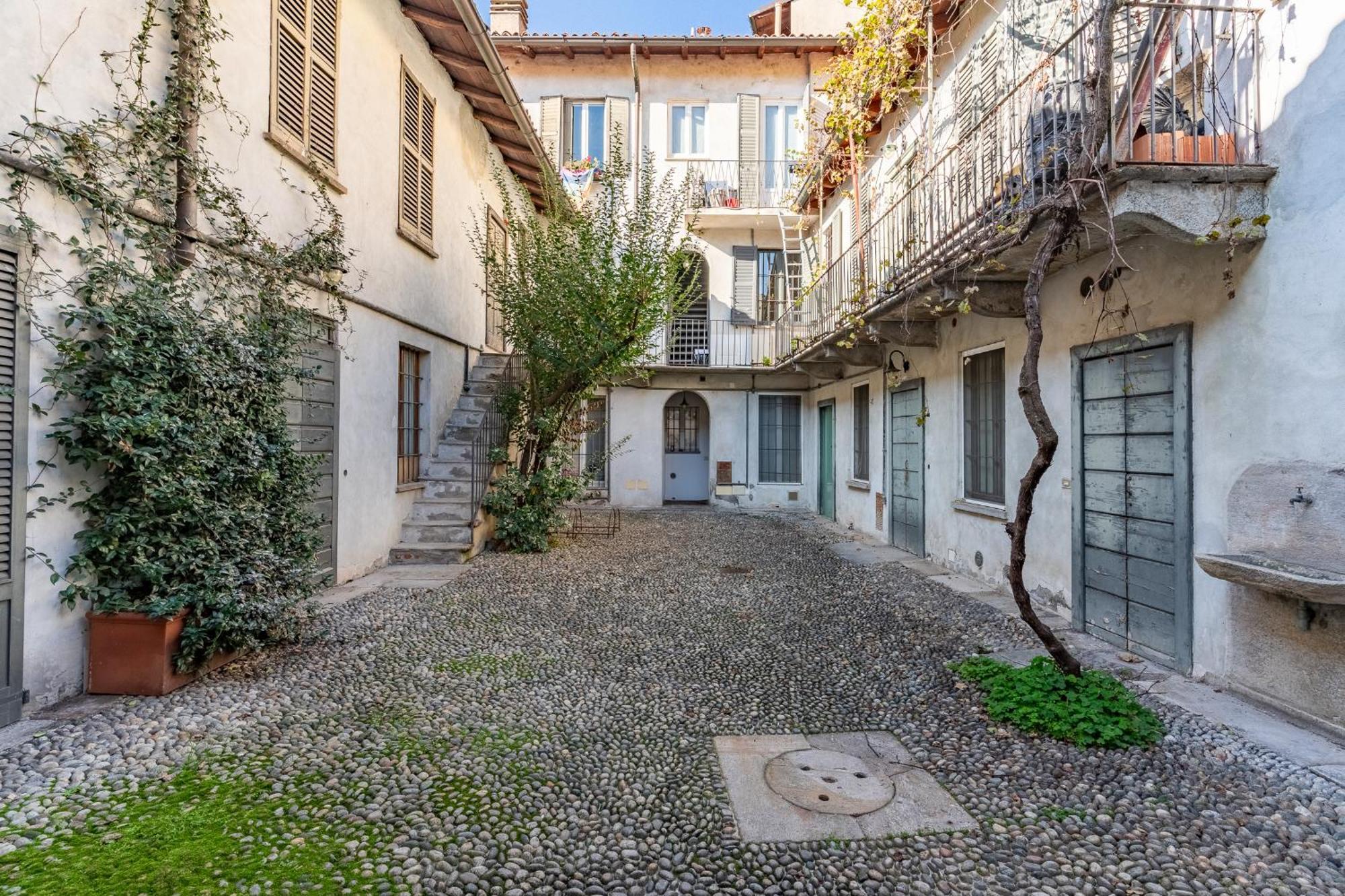 Milan Stay - Alzaia Naviglio Grande Ruang foto